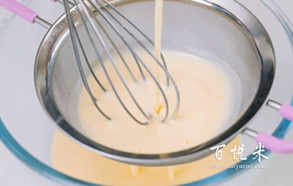 蛋撻液加點(diǎn)巧克力,能有不一樣的感覺,家人小孩都愛吃